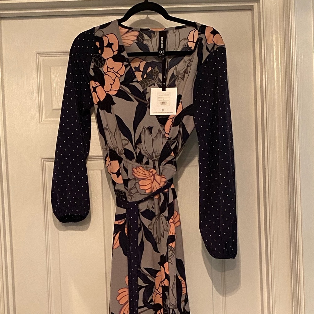 NWT Agnes & Dora Heritage Dress size small.